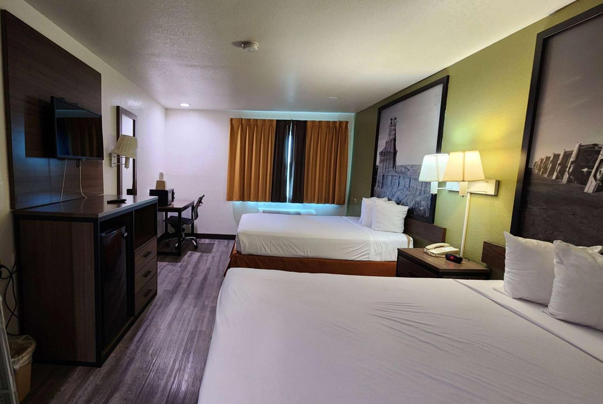 Super 8 By Wyndham Austin North/University Area Zewnętrze zdjęcie